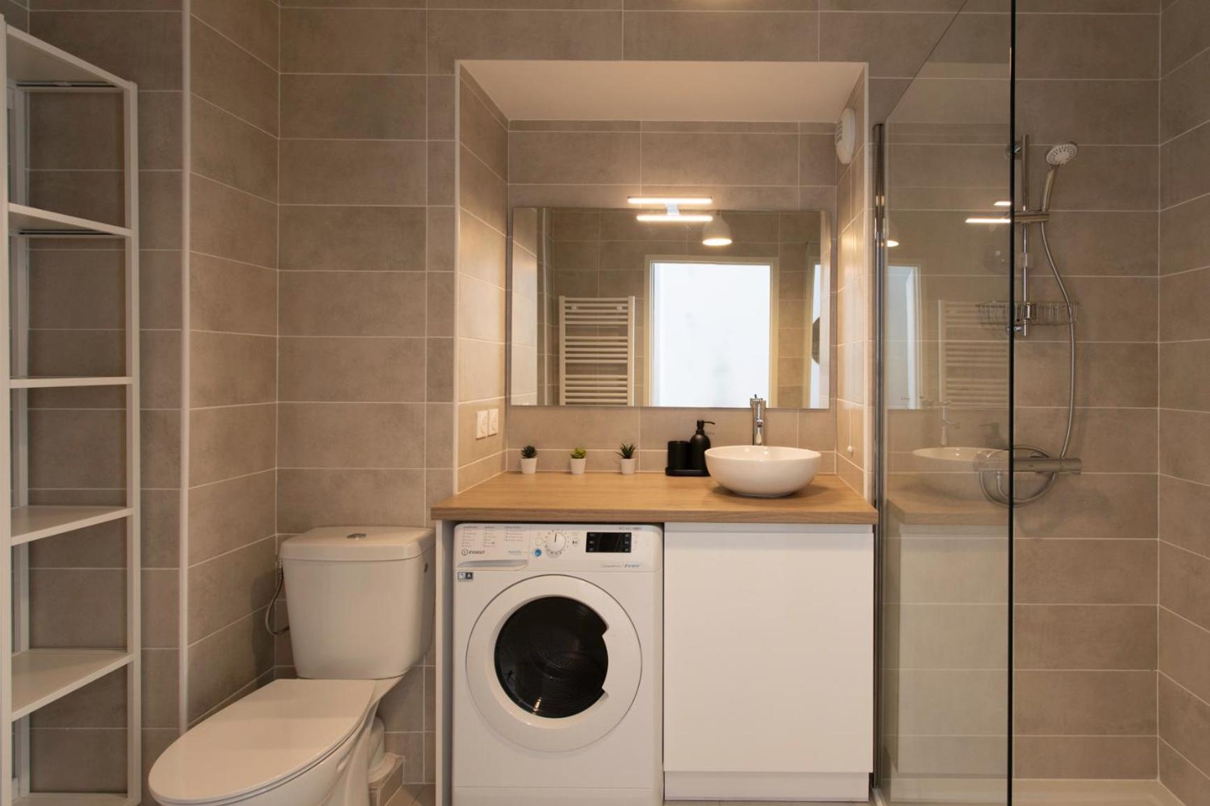 A5 - Modern 5 Min To Sea - Pool & Garage Appartement *