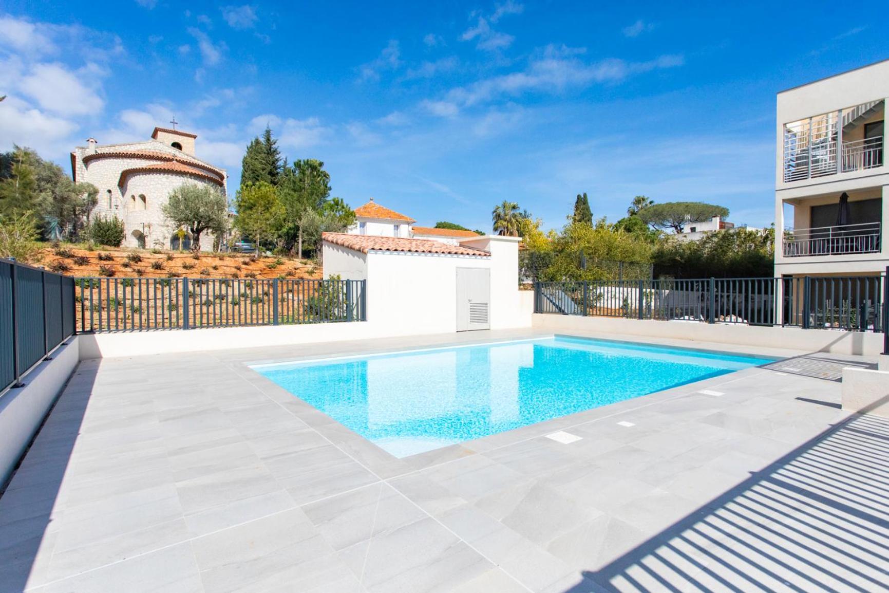 A5 - Modern 5 Min To Sea - Pool & Garage